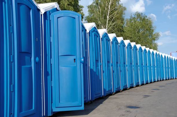 Best Construction site porta potty rental  in Crest View Heights, NY